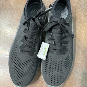 CROCS Men’s Black Perforated LiteRide Lace-Up Sneakers